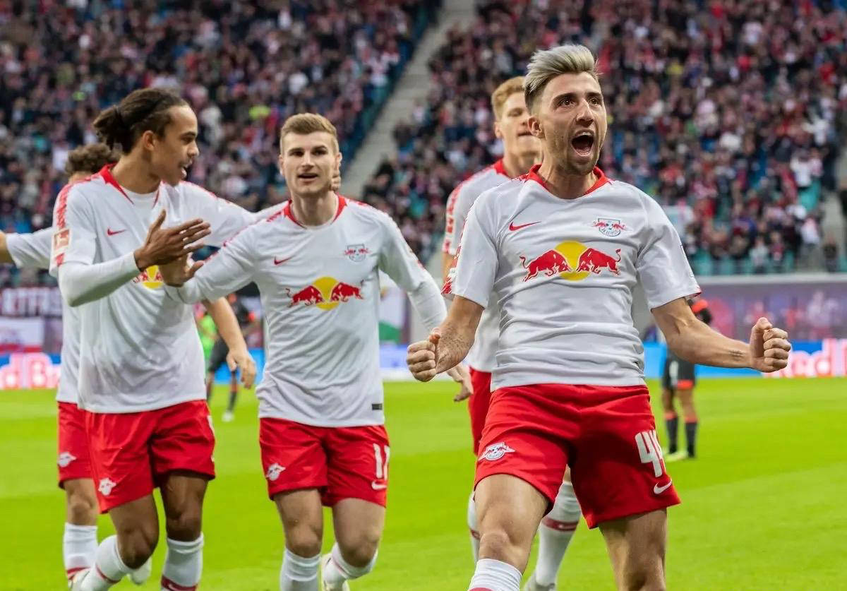 国际比赛日德国杯传出新动向，托特纳姆队长鼓劲，管理层表态——目标明确，年轻球员得到机会的简单介绍