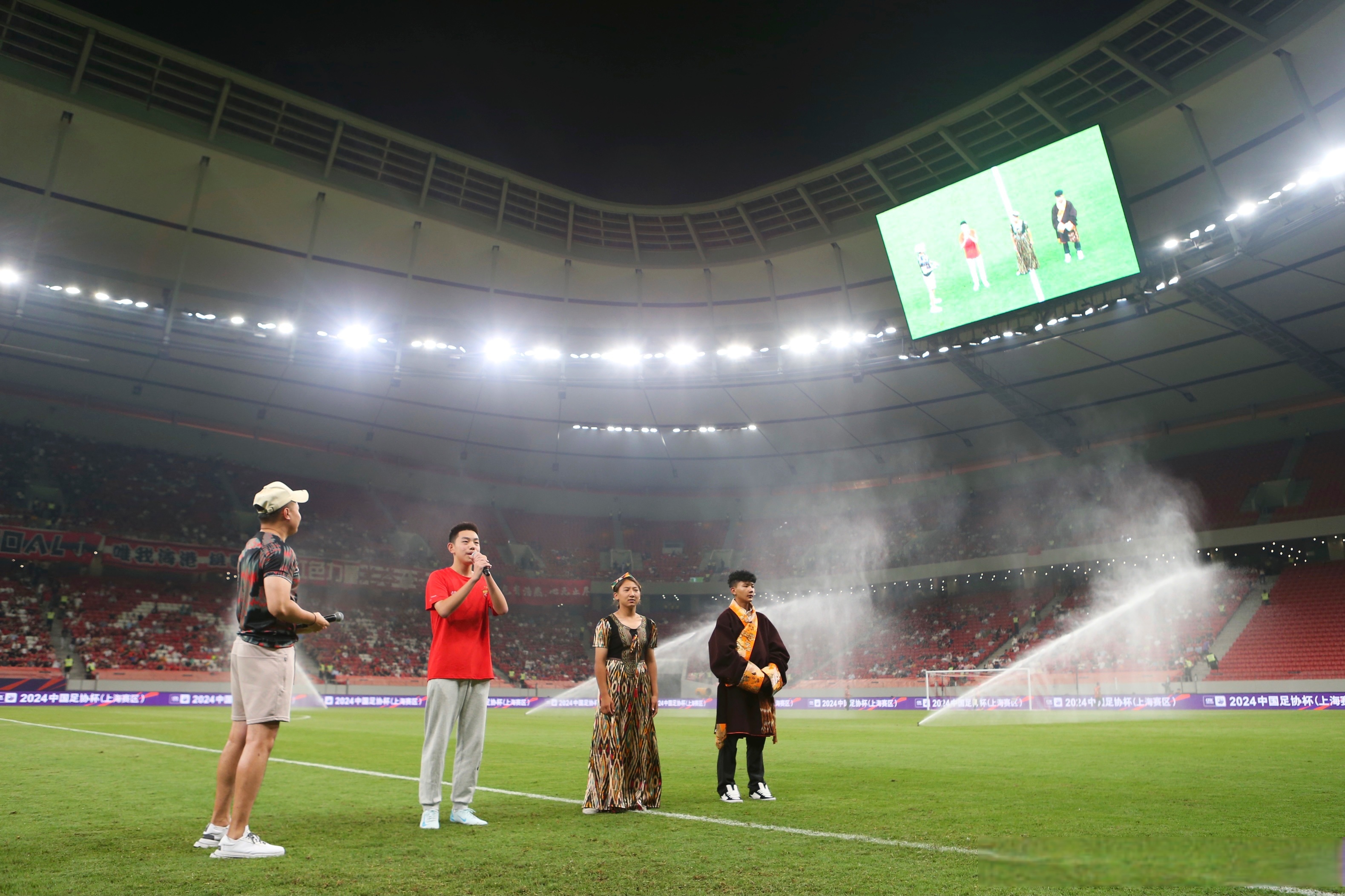 新疆广汇训练开放日，今晚门线救险引欢呼，葡超在即，资深球员宣示担当的简单介绍