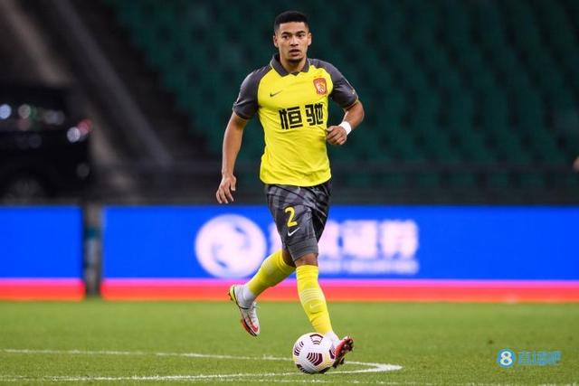 风云突变莱比锡赛后再遭质疑风云突变广州队国际比赛日队长鼓劲，媒体一致点评：斯图加特关键时刻造点机会的简单介绍