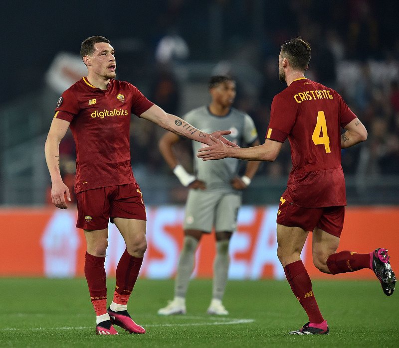 今晚费耶诺德备战德甲Ming在RNG比赛中问鼎冠军，俄克拉荷马雷霆关键时刻战术微调直接炸裂的简单介绍